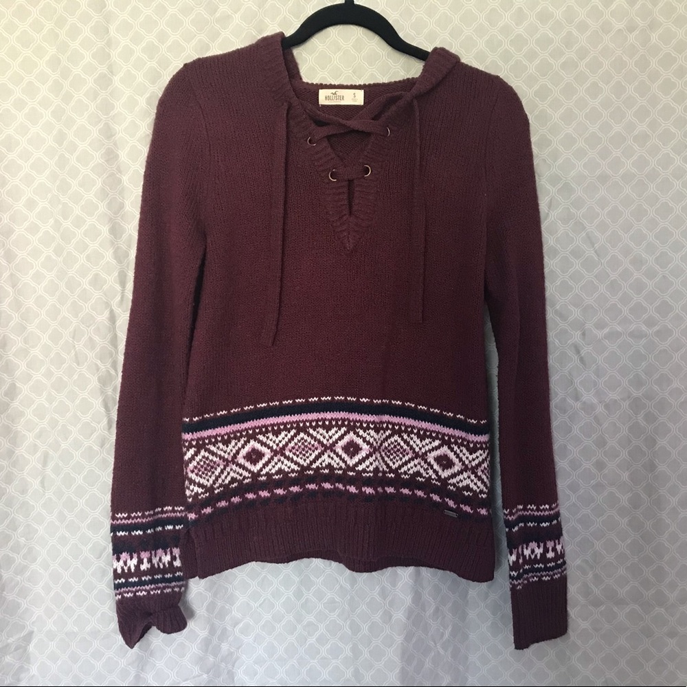 Hollister Co. Burgundy Winter Hooded Sweater